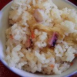 Shunsaiya Momiji Tei - 炊き込みご飯。蛸探しに一苦労