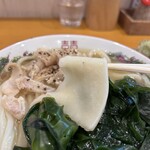 手打ちうどん 上を向いて - 端っこ最高