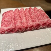 三田ばさら 本店 - お肉(1人四枚に増量!)