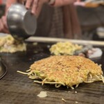 お好み焼屋みっちゃん - ※ いい色やねぇーーー香ばしい