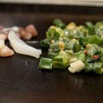 お好み焼屋みっちゃん - 私の「ねぎ焼き」 イカの身とゲソの部分がええ感じ