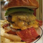 DEMODE 7 BURGER - 