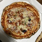 吉田ピザ店 - エビ•イカ•タコのシーフード