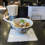 弘明寺丿貫 - ダブル牛煮干蕎麦着丼