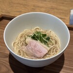 日本料理FUJI - •本日のお魚ガラと天城軍鶏のラーメン