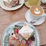 喫茶 tameiki - ホリデーケーキプレート3,200円(ドリンク、おみやげつき)✨