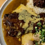 吉田カレー  - 豚 中・からしマヨ