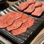 焼肉 ジャンボ - 