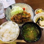 家庭料理居酒屋 よってって - ♪ポークケチャップ定食 ¥700