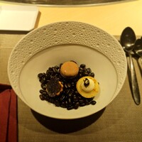 大阪鉄板焼き 神戸牛 TATARA - 