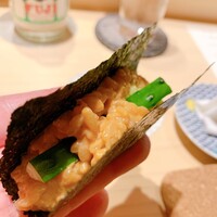 鮨 由う - 