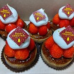 PATISSERIE AVENIR MERVEILLE - いちごのタルト❤️