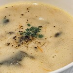 やさしい味工房 メリーさんち - スープ　いろいろなキノコの食べるスープ