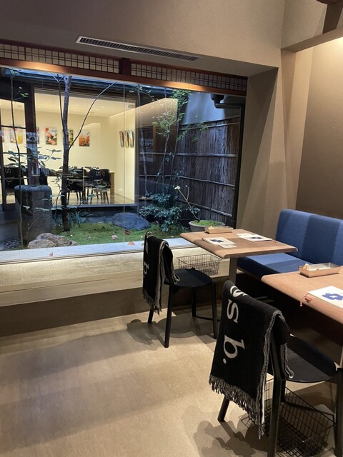 agnes b. CAFE Gion Ten photo 4