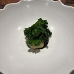 ル クーリュズ - 白ミル貝とケールのソテー、鬼崎の海苔とクミンのソース
