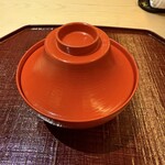 分とく山 - 蓋を開けると