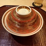 分とく山 - 蓋を開けると