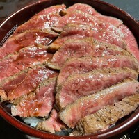 本格肉料理 丸小 - 