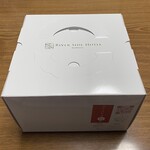 リバーサイドホテル - パッケージビジュアル