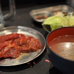 焼肉ホルモンズ - 