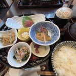 旬菜の味わい がら里 - 花かごランチ　切干大根