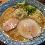 麺や而今 -  芳醇醤油鶏そば