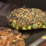 Moegi - 「ねぎすじ」カリッと焼き上がり、中はフカフカ