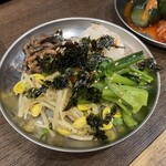 神戸牛焼肉と冷やしピーマン 金肉屋 - 