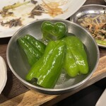 神戸牛焼肉と冷やしピーマン 金肉屋 - 