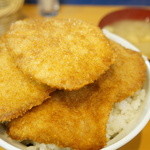 Tonkatsu Tarou - 特製カツ丼（1250円）
      