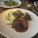 アジト 六本木 - 牛ハラミステーキ〜自家製トリュフソース〜