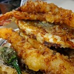 丸壱富士 渋谷道玄坂 - はみだし天丼 1650円、限定10食くらいになります