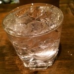 小野田商店 - もちろんナミナミで注いでくれる！ 