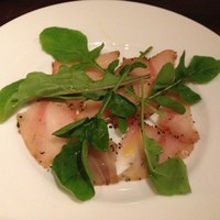 クッチーナ イタリアーナ アリア 六本木 -  ★7.5　ビンチョウマグロの生ハム仕立て（店のおすすめ）2014/6Dinner