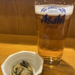 味のまる藤 - 少し飲んでしまった生ビール　お通し