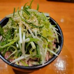 ラーメン 坊也哲 - ネギ豚
