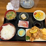 居酒屋桃太郎 - 