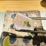 鮨shizuku 西天満 - さわらの藁焼き