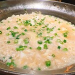 肉居酒屋 ひろしん家 - モツ鍋（おじや）