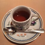 ル・トワ・ルージュ - スペシャリティのコンソメドゥブル