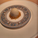 ル・トワ・ルージュ - フォアグラの真珠仕立て