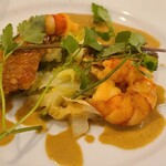 モンブーシェ - 金目鯛の鱗焼きアメリケーヌソース