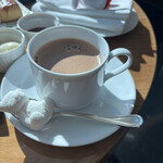 バー＆ラウンジ  トゥエンティエイト コンラッド東京 - 