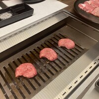 東京食肉市場直送 肉焼屋 D-29 広尾店 - 
