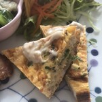 みんなの家庭科室 - いぶりがっこのタルタルソースでいただく、肉味噌いりオムレツ