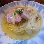 Ramen FeeL - 美しい。香りも良いです。