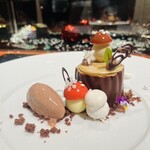 ラトリエ ドゥ ジョエル・ロブション - 切り株に見立てたブッシュドノエル