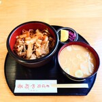 やぶ善 - ■ 牛丼、980円