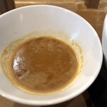 RAMEN ぶろす - 牛が濃縮されてるつけ汁。めちゃ美味しい！