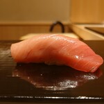 鮨 さいとう - 中トロ